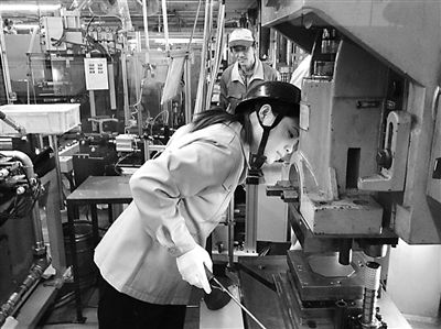 赴日 研修 之路何以越走越窄
