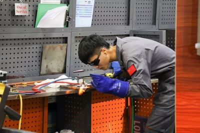 第45届世界技能大赛4项目广州邀请赛在广州市工贸技师学院举行